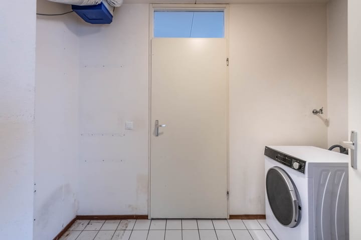 Foto 18 van Stationsplein 15-F1