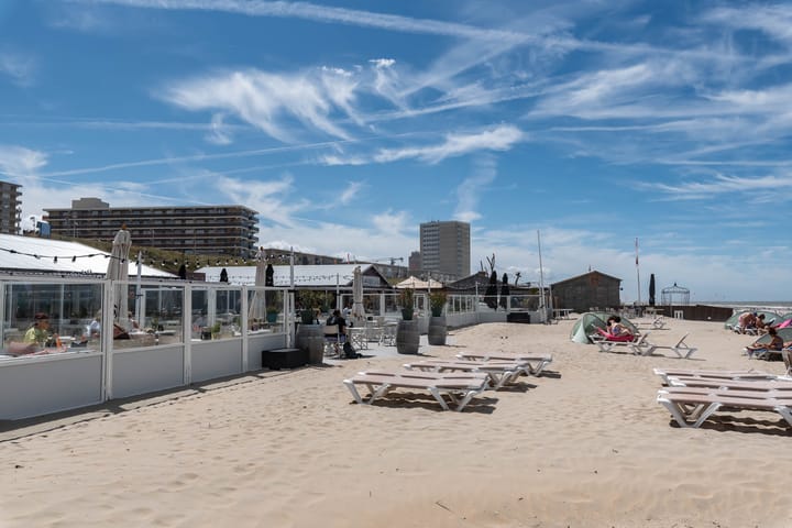 Foto 23 van Stationsplein 15-F1