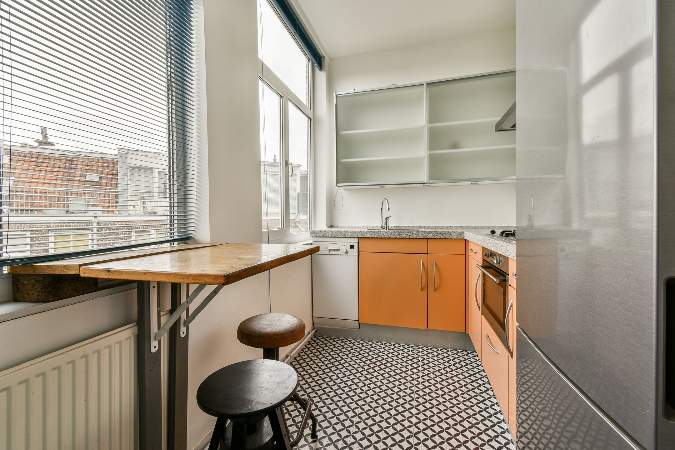 Photo 3 of Van Boisotstraat 8