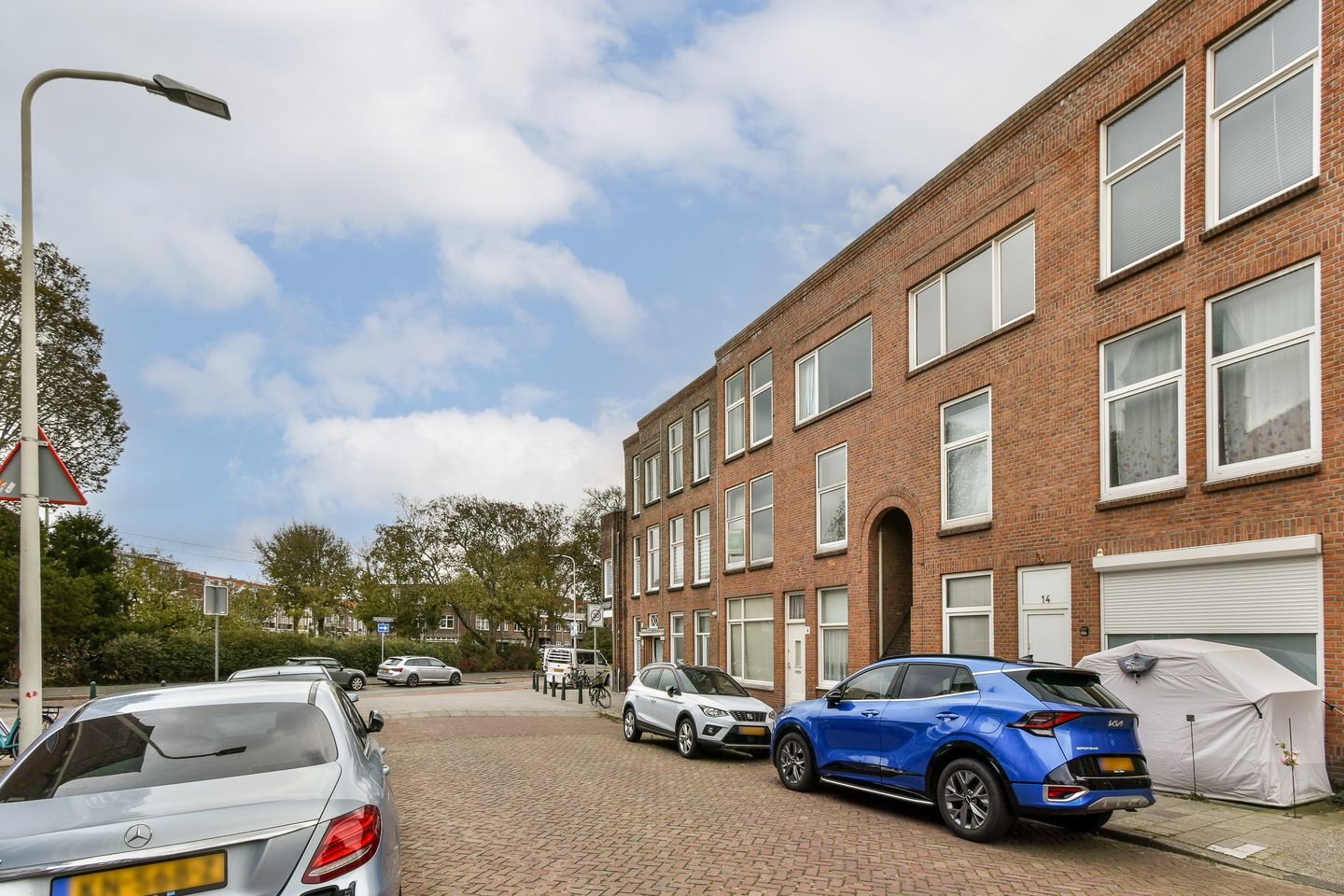 Photo 14 of Van Boisotstraat 8