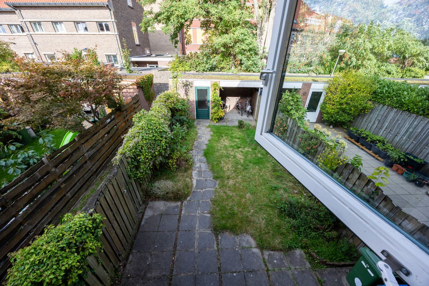 Foto 25 van Esdoornplein 18