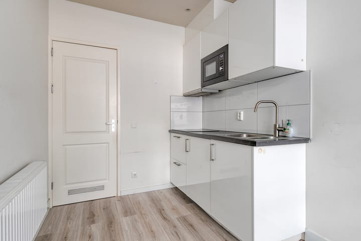 Foto 4 van Strevelsweg 222-C