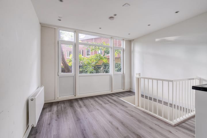 Foto 10 van Strevelsweg 222-C