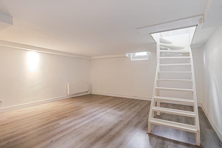 Foto 13 van Strevelsweg 222-C