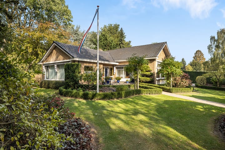 Foto 45 van Akeleilaan 79