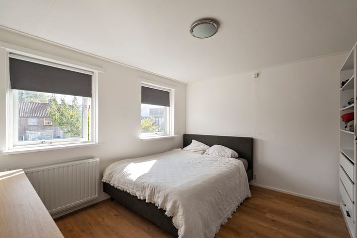 Photo 15 of A.C. de Graafstraat 11