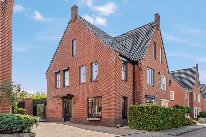 Foto 4 van Larikslaan 32