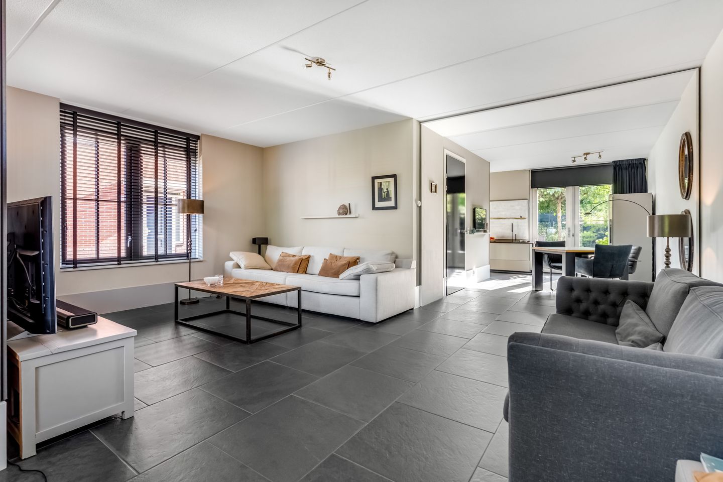 Foto 10 van Larikslaan 32