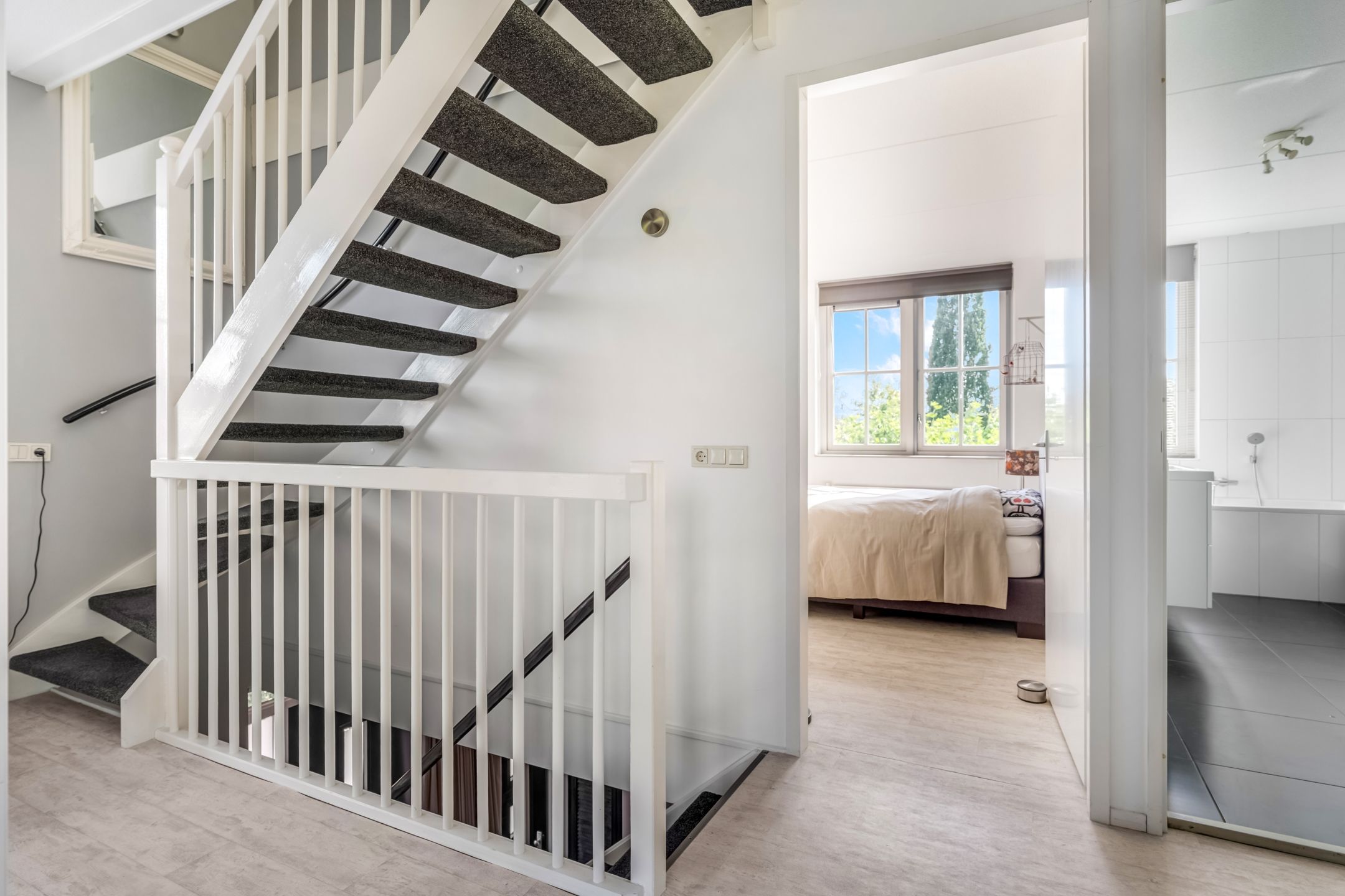 Foto 33 van Larikslaan 32