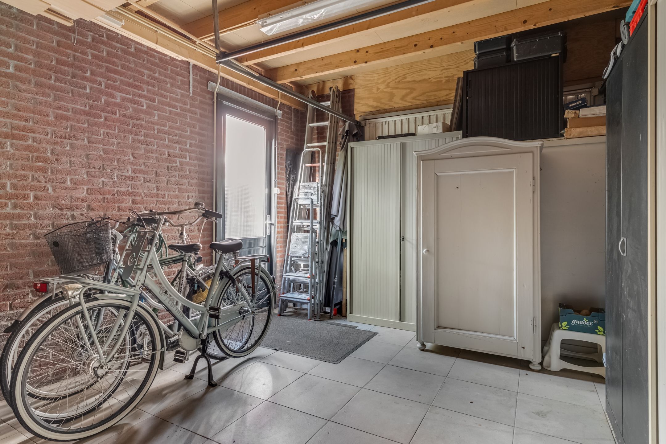 Foto 42 van Larikslaan 32