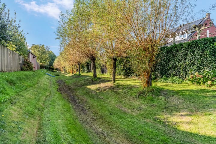 Foto 49 van Larikslaan 32