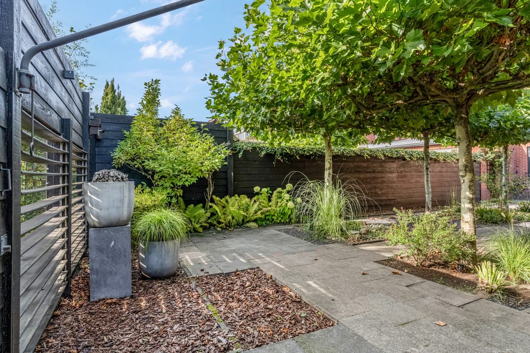 Foto 47 van Larikslaan 32