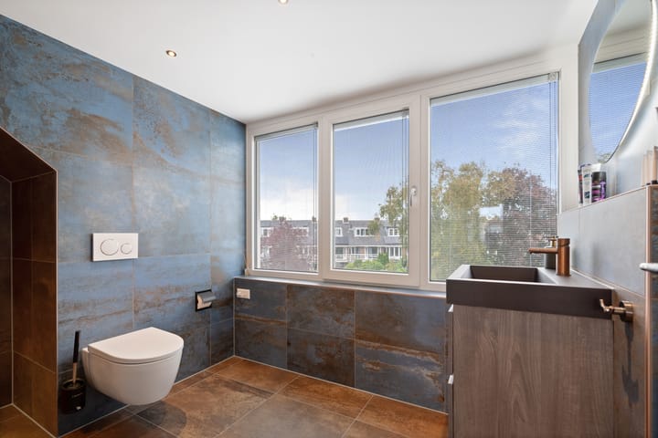 Photo 40 of Zinneveltlaan 16