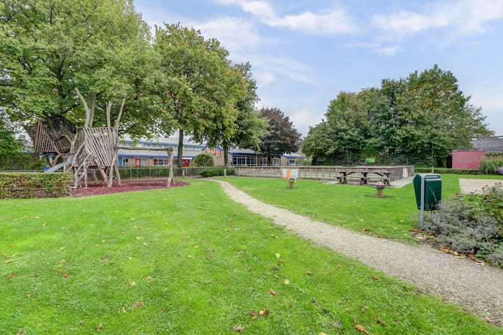 Photo 46 of Pastoor Lambermontstraat 10