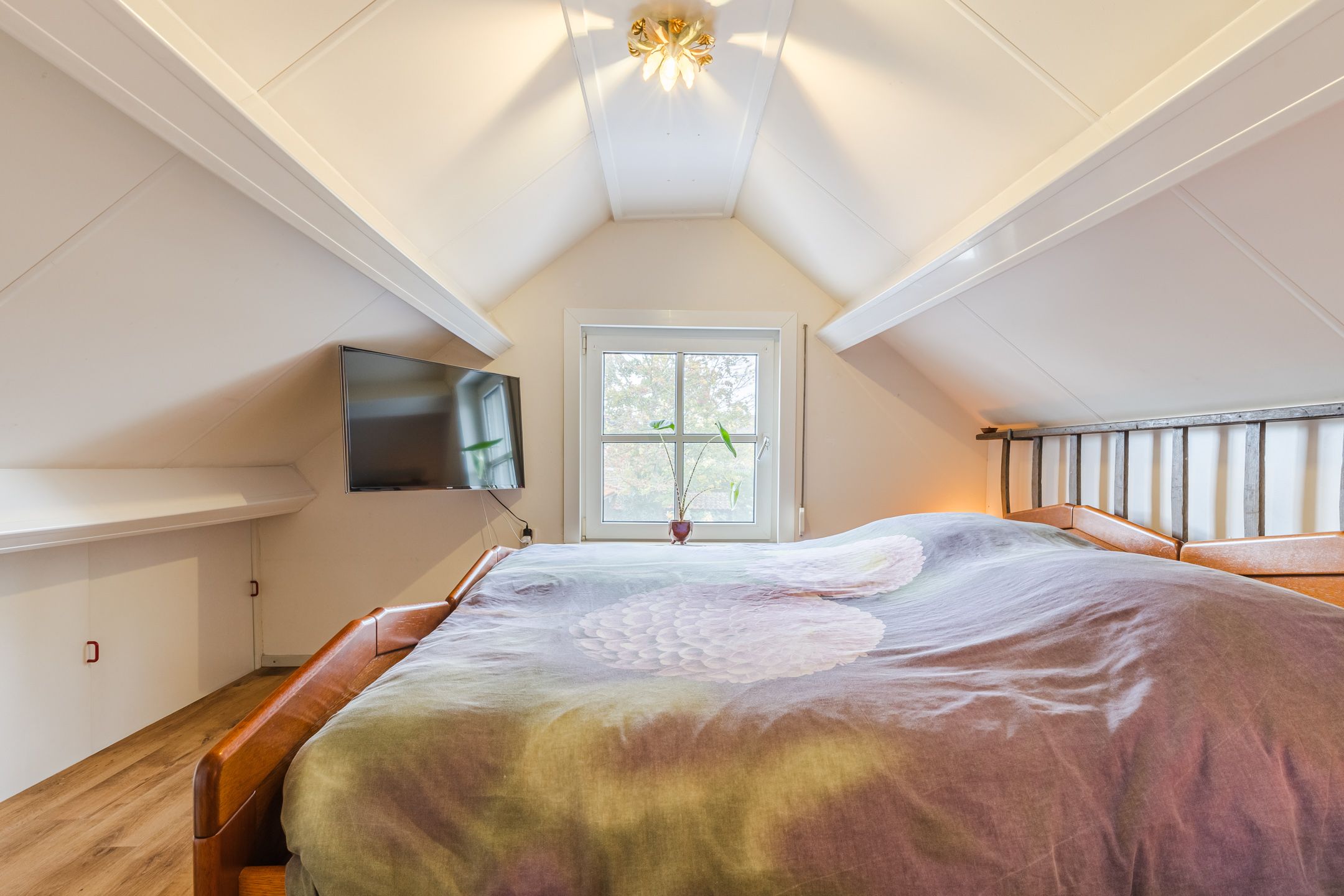 Foto 36 van Hoofdstraat 13