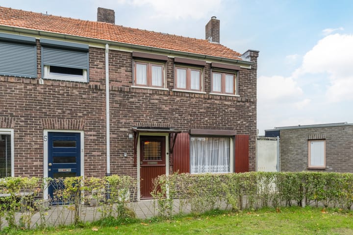 Foto 28 van Commelinplein 6