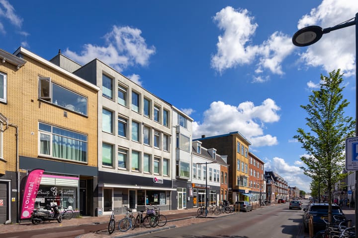 Foto 22 van Amsterdamsestraatweg 243-G