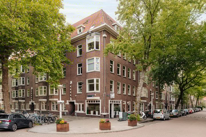 Foto 5 van Van Tuyll van Serooskerkenweg 2-1