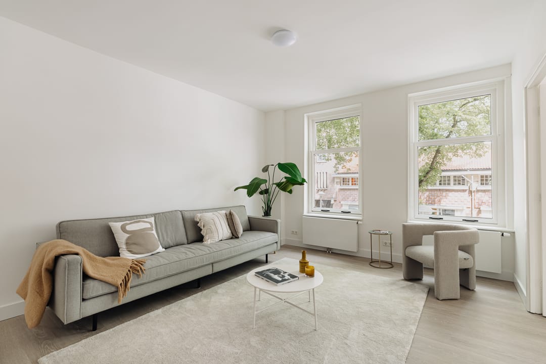 Foto 7 van Van Tuyll van Serooskerkenweg 2-1