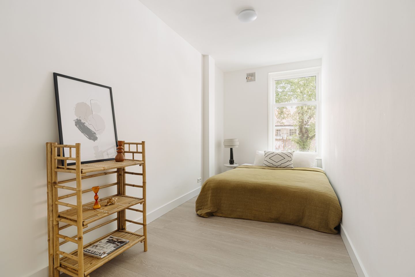 Foto 14 van Van Tuyll van Serooskerkenweg 2-1