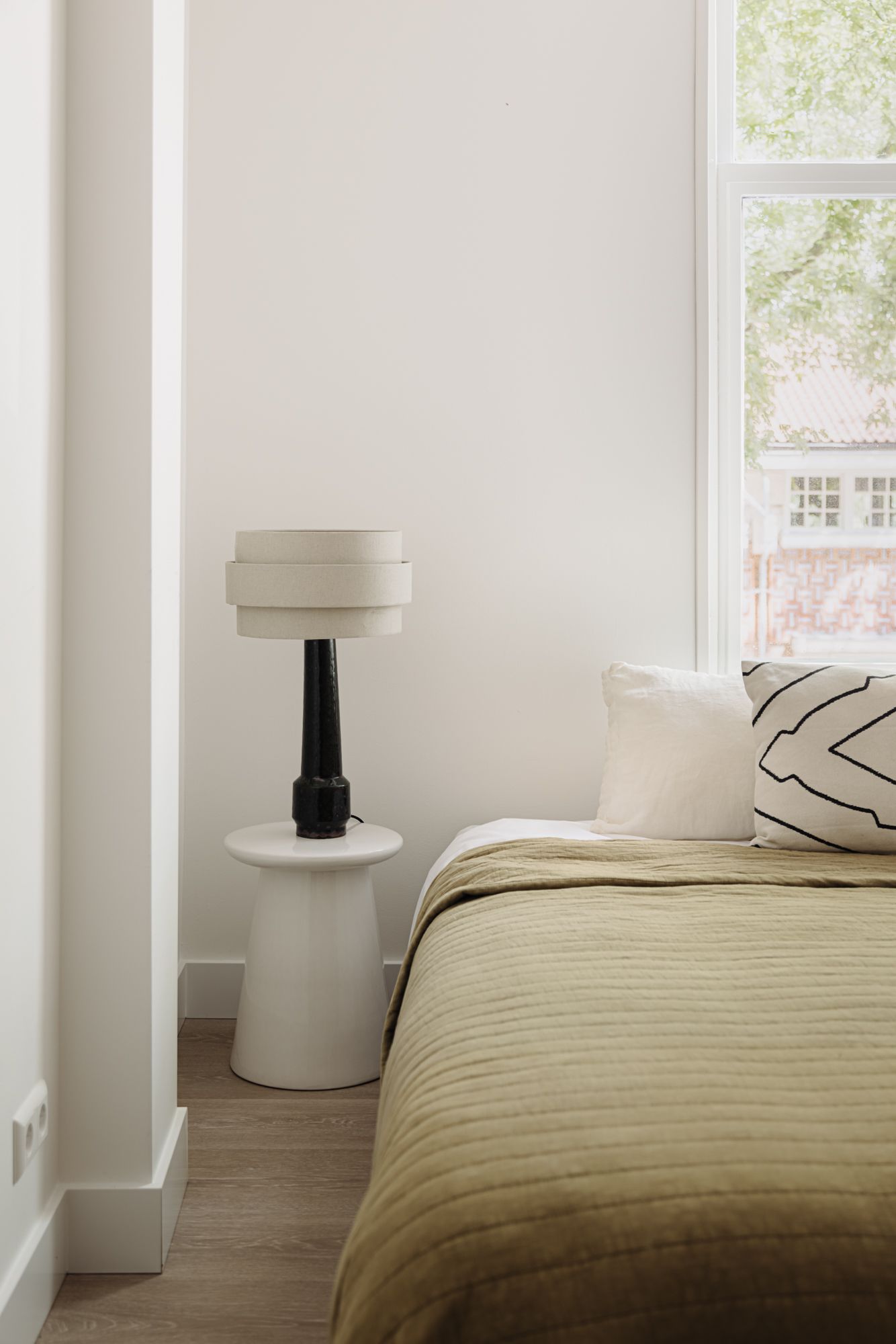 Foto 15 van Van Tuyll van Serooskerkenweg 2-1