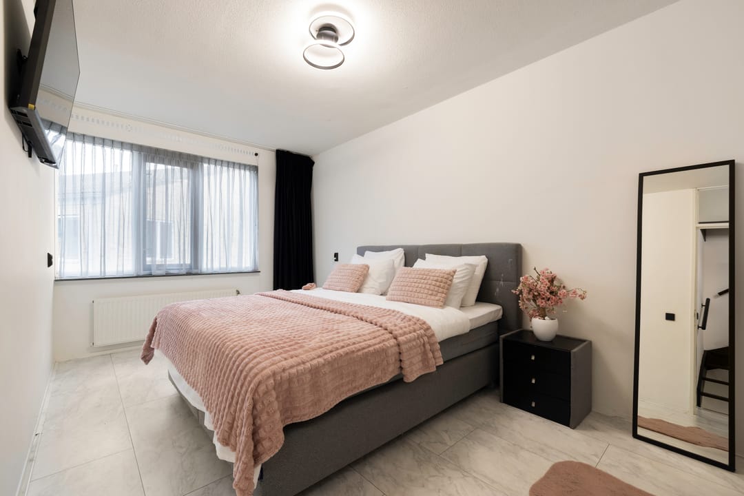 Foto 16 van Claus van Amsbergstraat 45