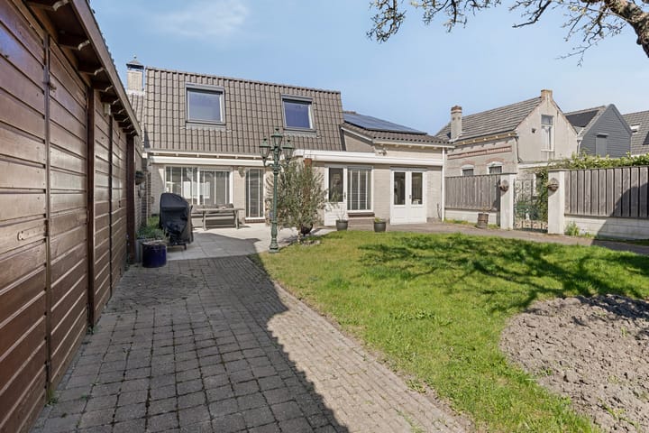 Foto 2 van Julianaweg 14