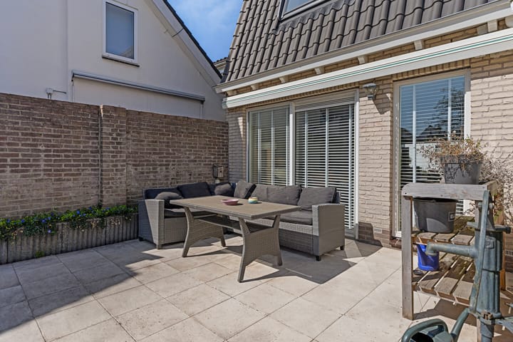 Foto 32 van Julianaweg 14