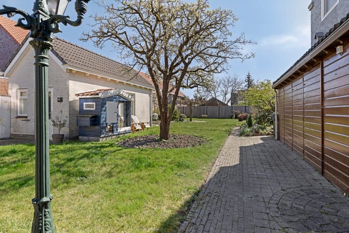 Foto 35 van Julianaweg 14