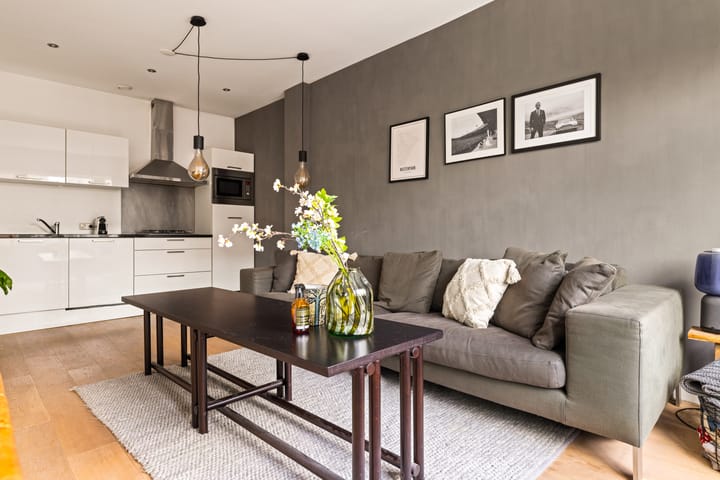 Foto 10 van Luzacstraat 1-3