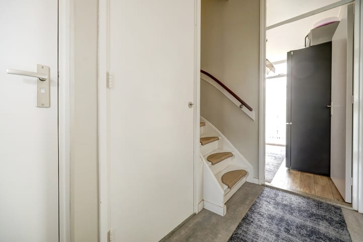 Foto 15 van Dolfijnstraat 29