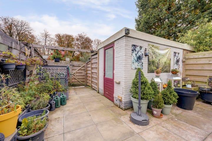 Foto 28 van Dolfijnstraat 29