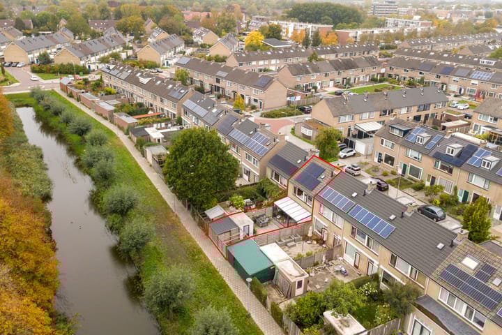 Foto 33 van Dolfijnstraat 29