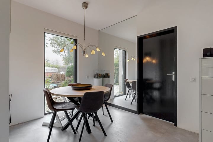 Foto 18 van 't Roems 9