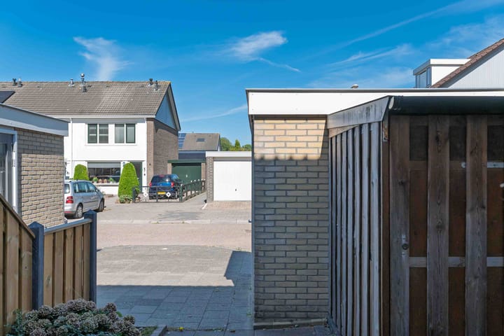 Foto 25 van Lekstraat 18