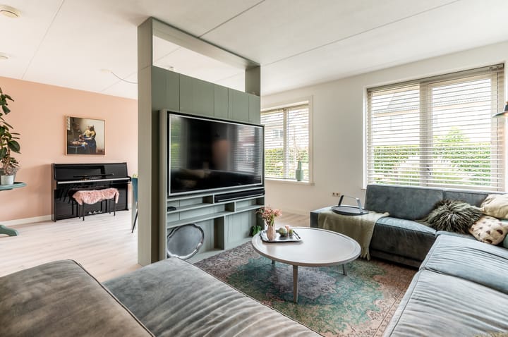 Foto 2 van Zilversmedengilde 10