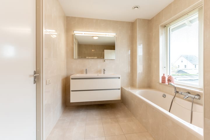 Foto 38 van Zilversmedengilde 10