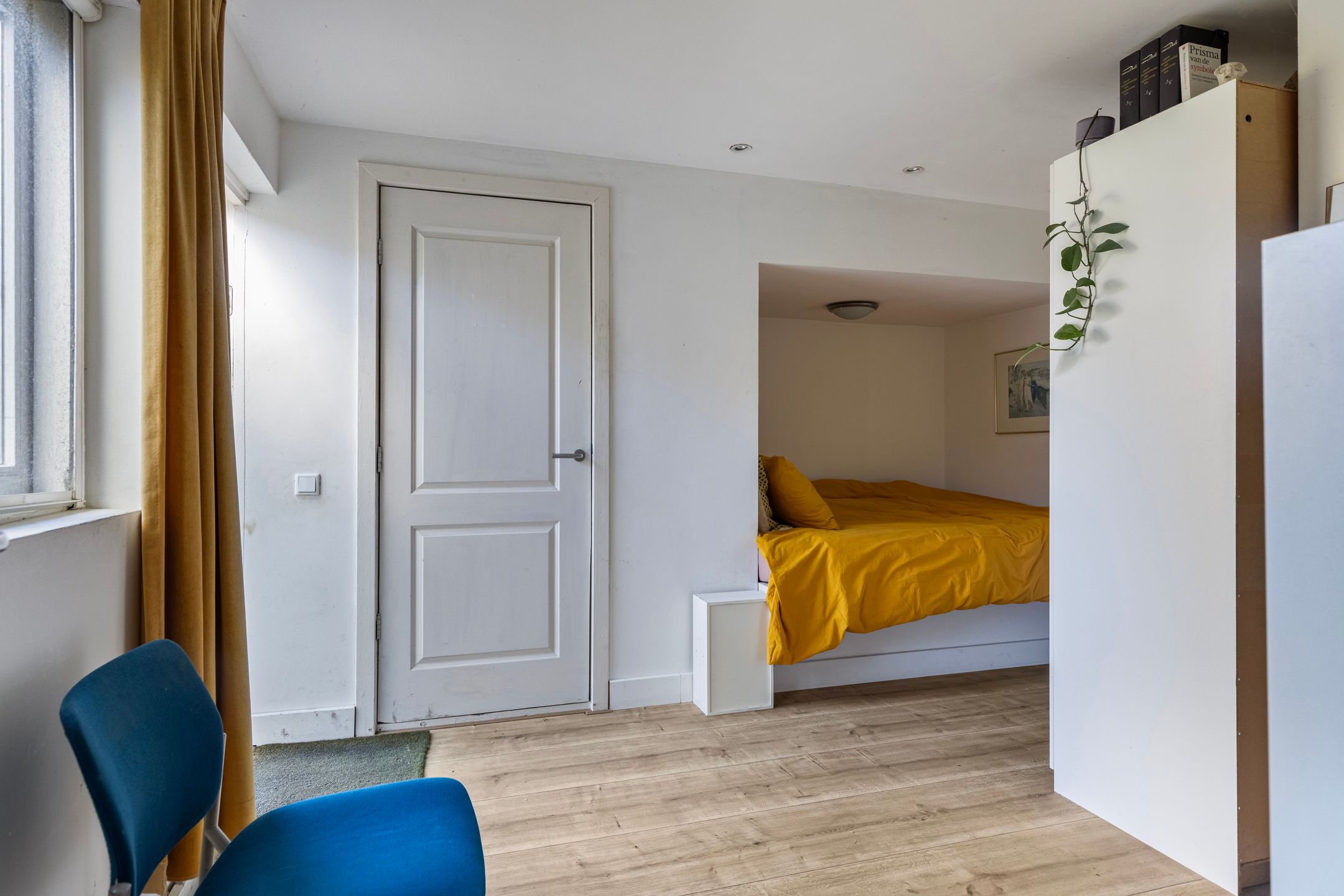 Foto 81 van Zuideinde 383-A