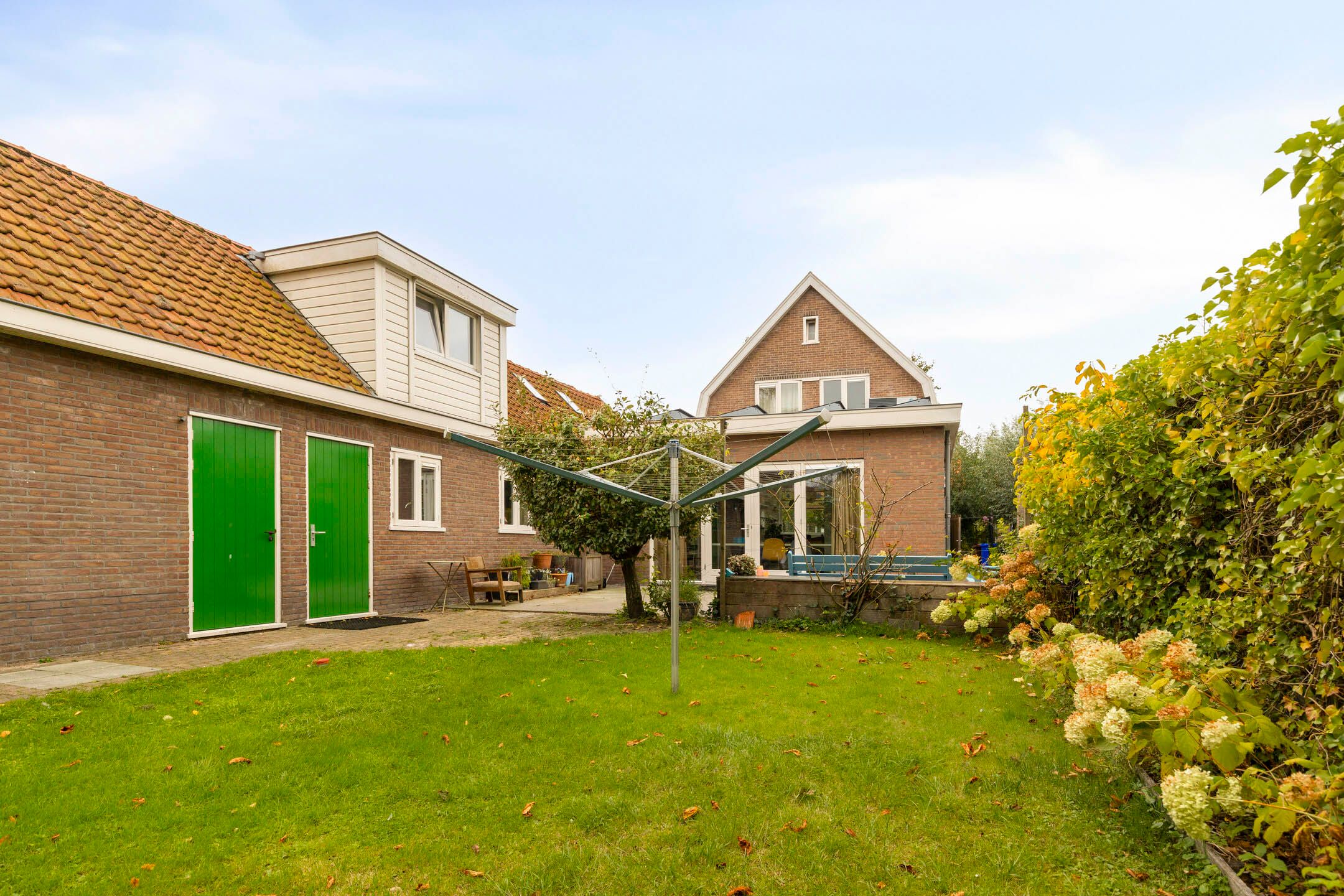 Foto 87 van Zuideinde 383-A