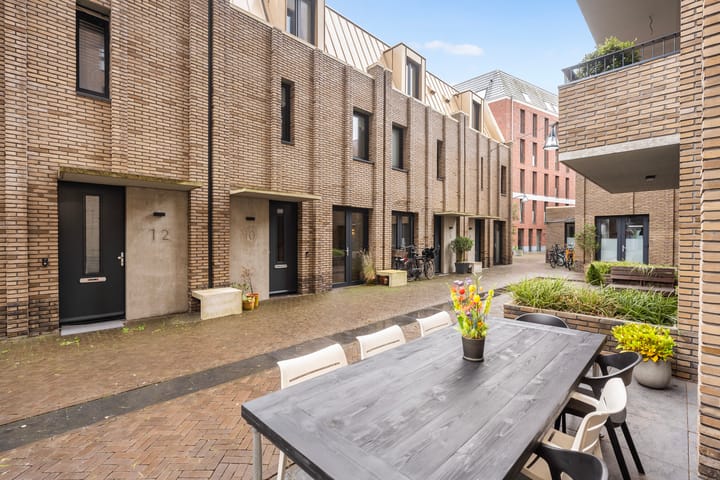 Foto 15 van Friesewal 9-A