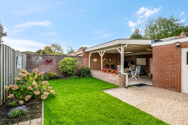 Photo 4 of Oranjelaan 27