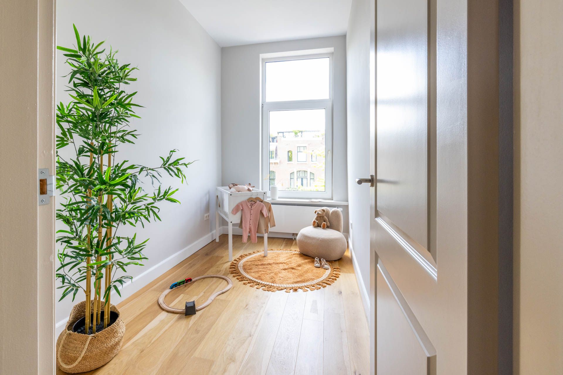 Foto 27 van Claes de Vrieselaan 54-B02