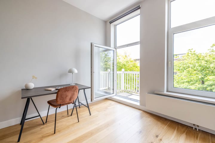 Foto 31 van Claes de Vrieselaan 54-B02