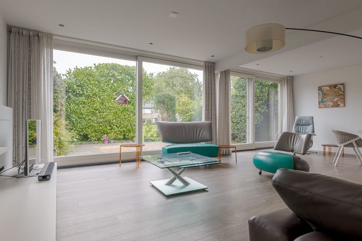 Foto 15 van de Mate 38