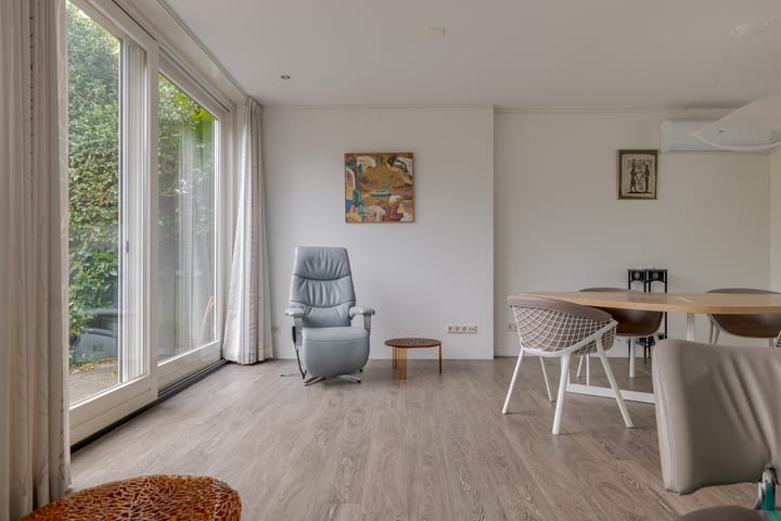 Foto 22 van de Mate 38