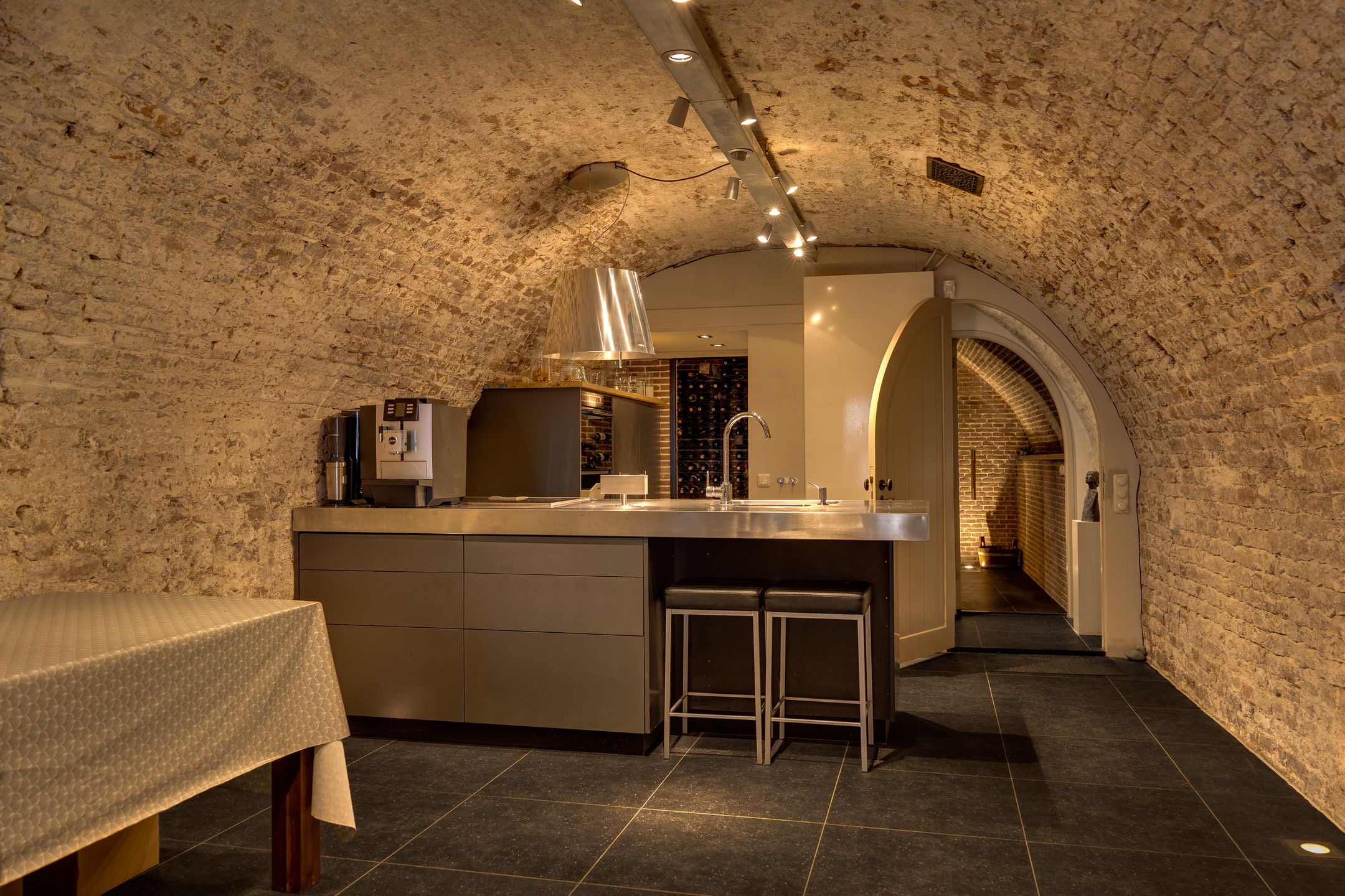 Foto 30 van Oudegracht 381