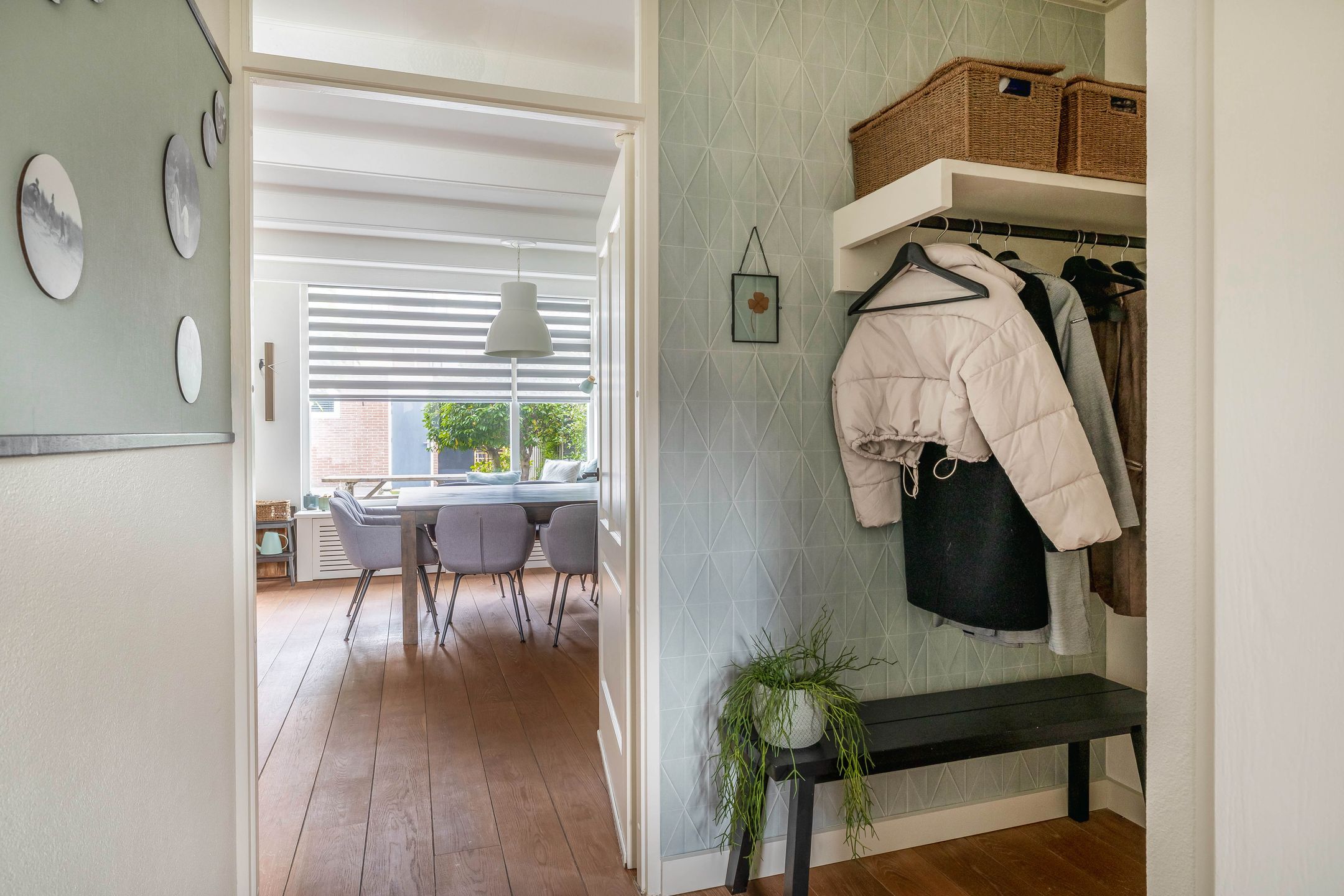 Foto 6 van Midden Woerd 35