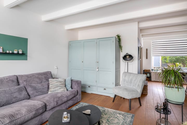 Foto 7 van Midden Woerd 35