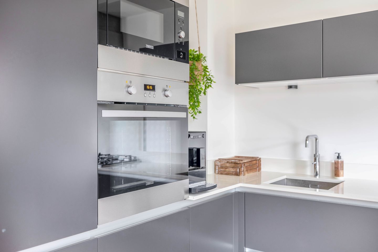 Foto 14 van Midden Woerd 35