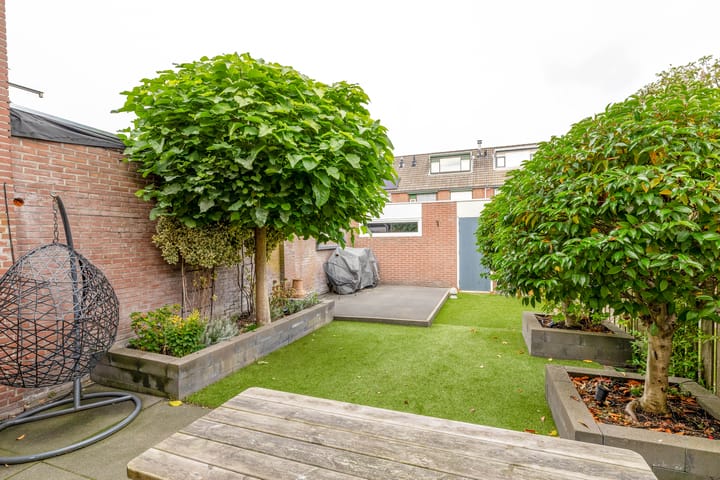 Foto 22 van Midden Woerd 35